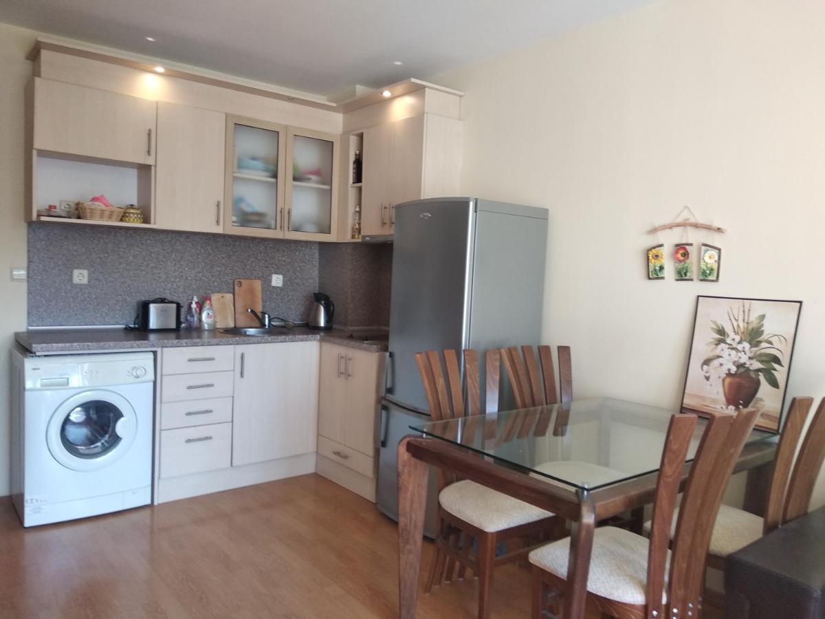 Dom-El Real Apartments 4 - Sveti Vlas Bagian luar foto