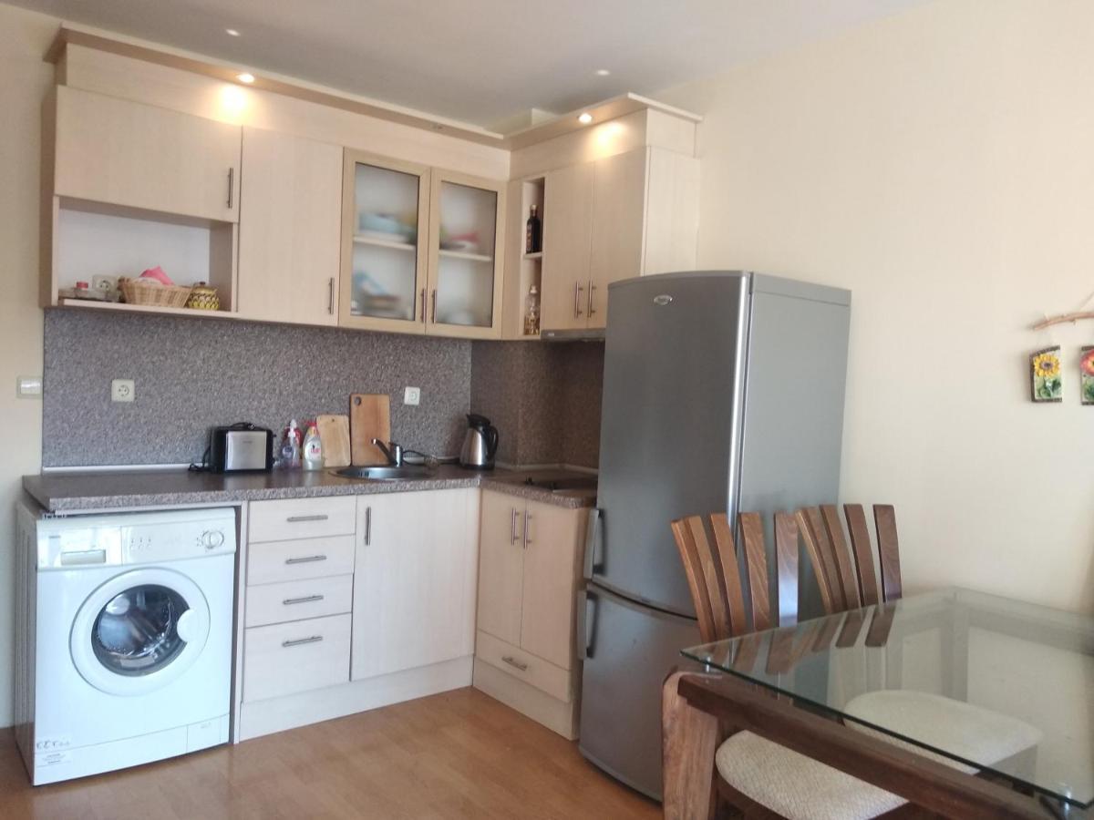 Dom-El Real Apartments 4 - Sveti Vlas Bagian luar foto