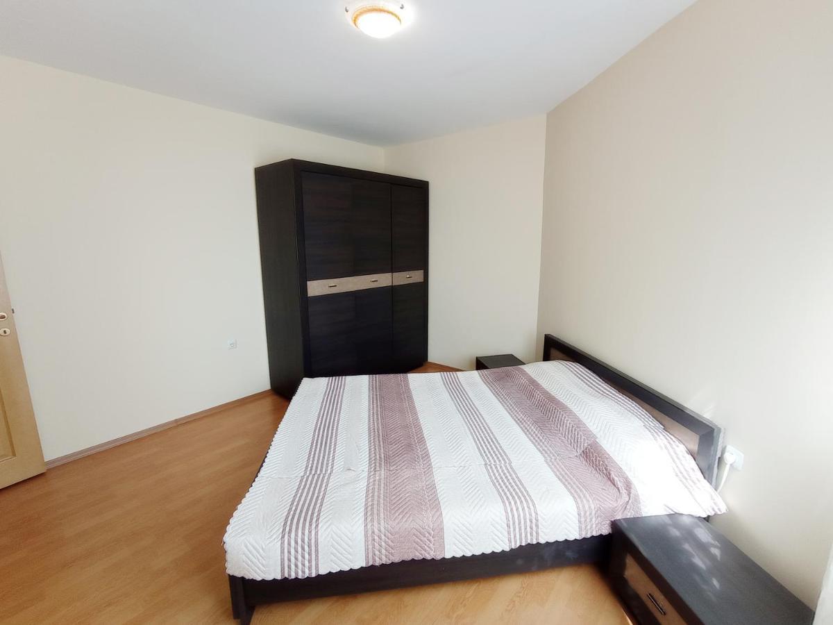Dom-El Real Apartments 4 - Sveti Vlas Bagian luar foto
