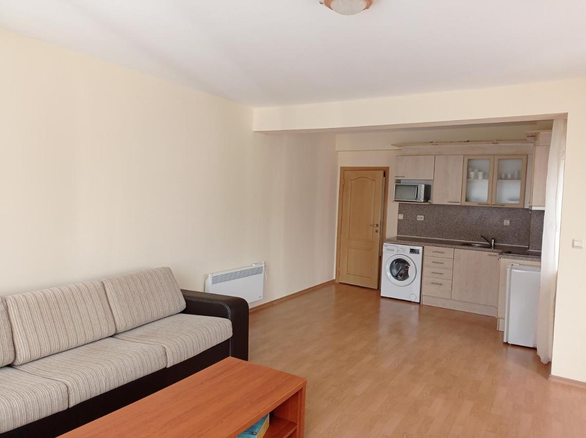 Dom-El Real Apartments 4 - Sveti Vlas Bagian luar foto